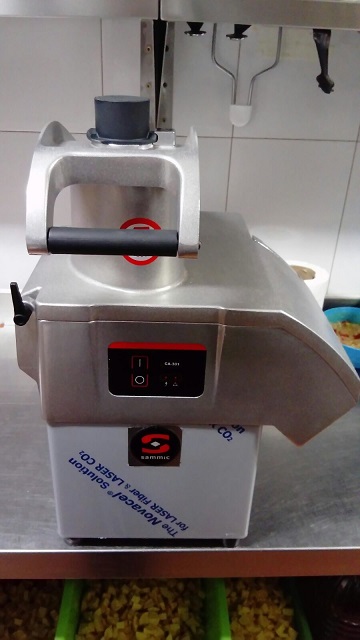 Imagen Cortadora de hortalizas y verduras 550 W. 230 V.