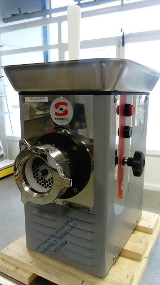 Imagen Picadora de Carne PS-22. Con Grupo Picador Acero Inox. 
