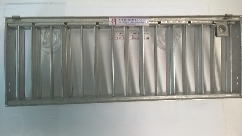 Imagen Compuerta 400X150. Regulación de caudal manual para