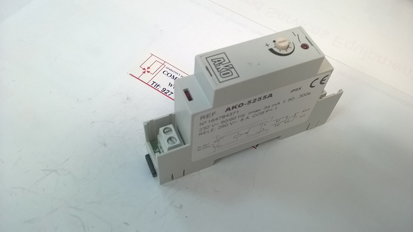 Imagen Rele temporizado AKO 5255A 50 - 300 segundos 230 V.
