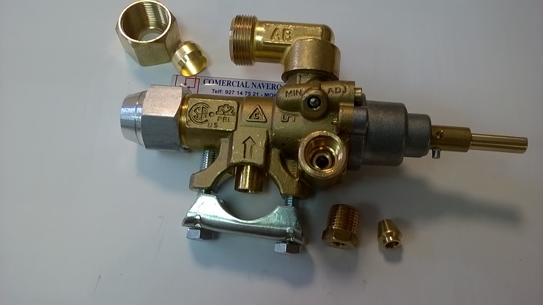 Imagen Grifo gas salida 90 º. Con accesorios